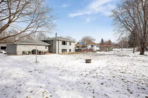 1852 Pumice Pt, Eagan, MN 55122 photo 33