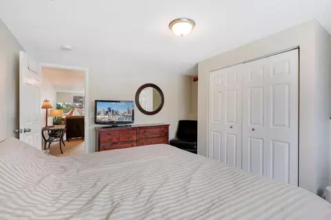 1852 Pumice Pt, Eagan, MN 55122 photo 21