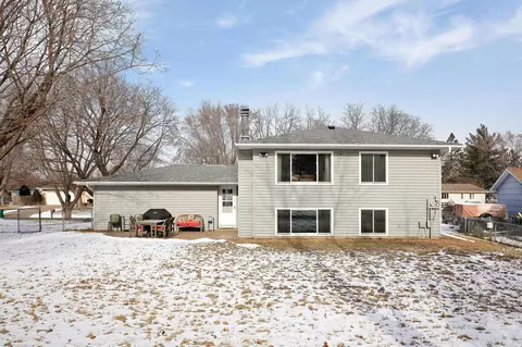 1852 Pumice Pt, Eagan, MN 55122 photo 32