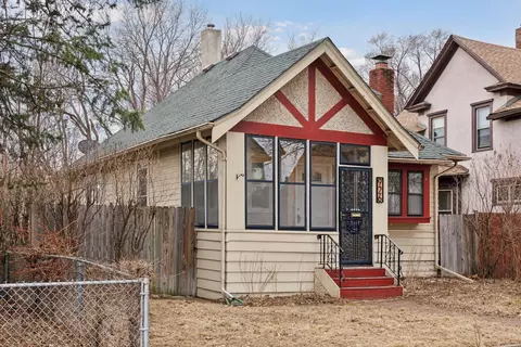 926 Central Ave W, Saint Paul, MN 55104
