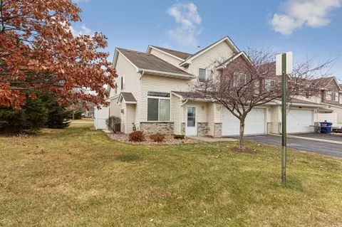3002 Pinehurst Dr, Faribault, MN 55021 photo 2