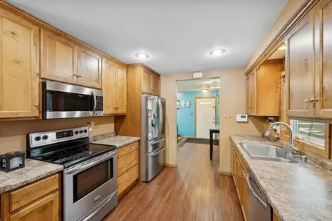 1519 Washington Memorial Dr, Saint Cloud, MN 56301
