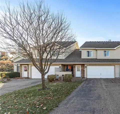 7704 79th St S, Cottage Grove, MN 55016