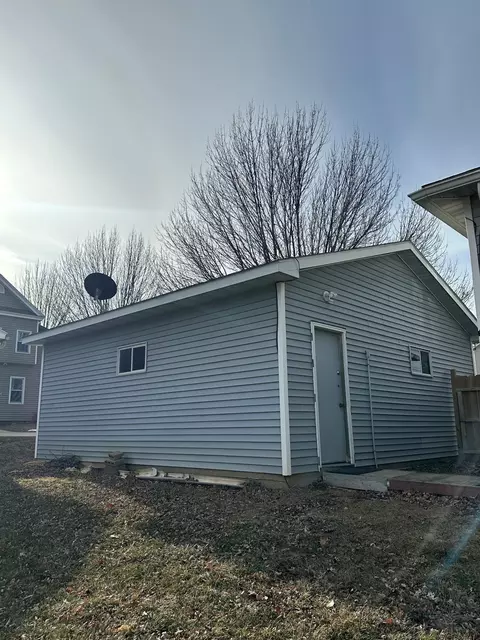 305 S Section Ave, Spring Valley, MN 55975 photo 32