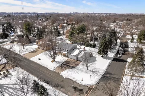 4735 Mackubin St, Shoreview, MN 55126
