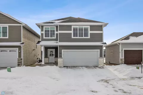 1235 Barnes Dr W, West Fargo, ND 58078