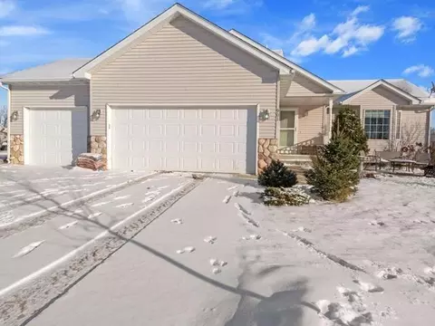 901 Morrison Ave S, Annandale, MN 55302
