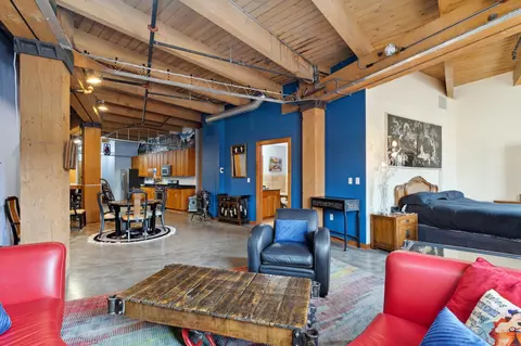 404 Washington Ave N #103, Minneapolis, MN 55401