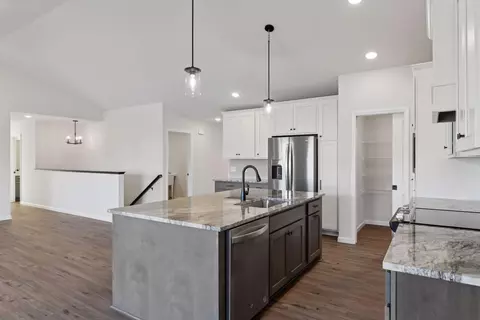 2575 Coldwater Xing, Mayer, MN 55360 photo 11