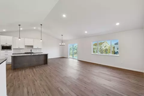 2575 Coldwater Xing, Mayer, MN 55360 photo 6