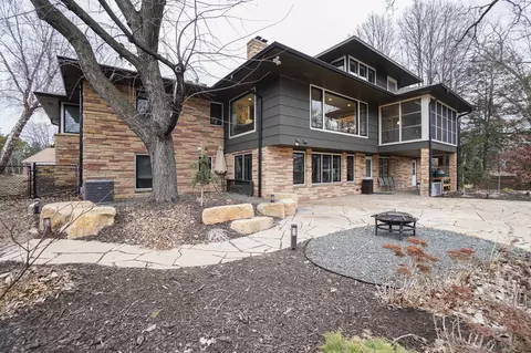 93 Woodland Cir, Edina, MN 55424