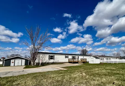 4226 Daisy Ave SE, Rochester, MN 55904