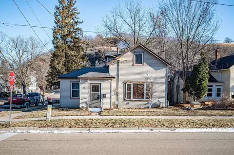 1001 S Park St, Red Wing, MN 55066