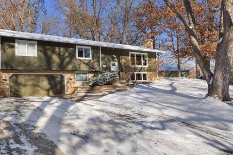 1591 Trollhagen Dr, Fridley, MN 55421