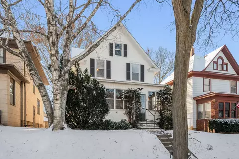 1048 Conway St, Saint Paul, MN 55106