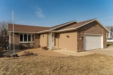 937 Byron Ave N, Byron, MN 55920