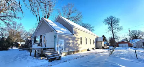 709 7th St, International Falls, MN 56649