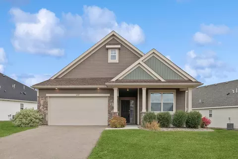6077 Idsen Ln S, Cottage Grove, MN 55016