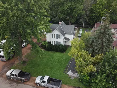 1635 Delano Ave, Maple Plain, MN 55359