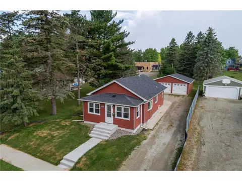 498 Mound St, Owatonna, MN 55060
