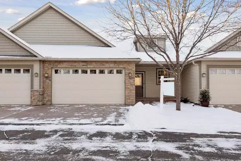 4161 Centerville Rd, Vadnais Heights, MN 55127