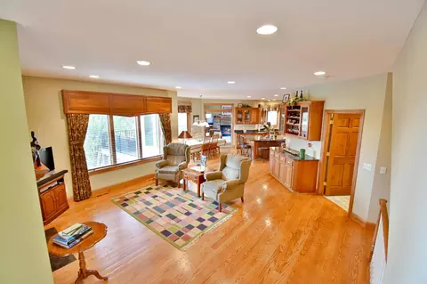 8055 Davis St, Loretto, MN 55357 photo 11