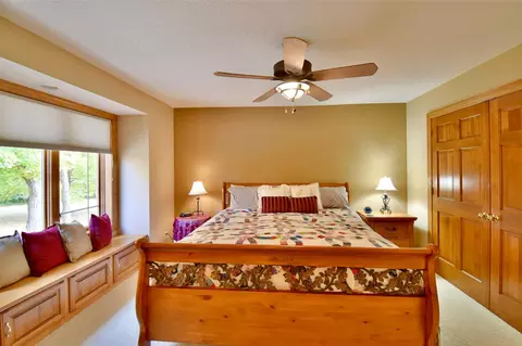 8055 Davis St, Loretto, MN 55357 photo 32