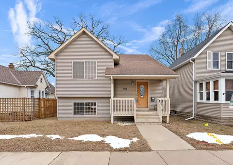 629 2nd Ave S, South Saint Paul, MN 55075
