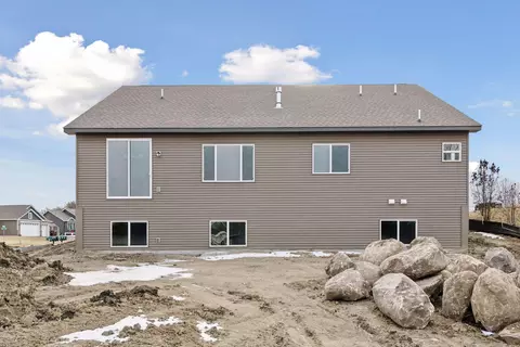 971 Vine Cir, Jordan, MN 55352 photo 30
