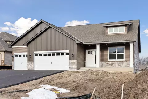 971 Vine Cir, Jordan, MN 55352 photo 3