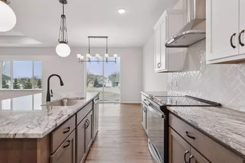 971 Vine Cir, Jordan, MN 55352 photo 10