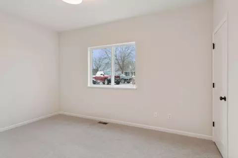 971 Vine Cir, Jordan, MN 55352 photo 21