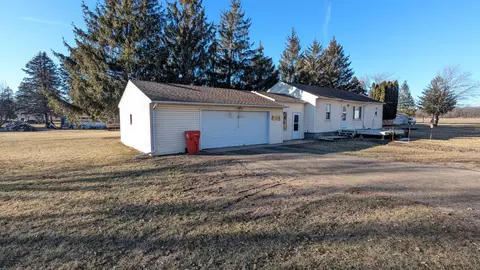 2416 16th Ave SE, Austin, MN 55912