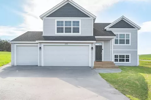 525 Lagrandeur Rd, Somerset, WI 54025