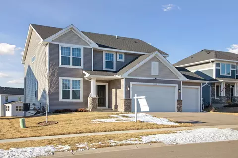 20345 Gateway Dr, Lakeville, MN 55044