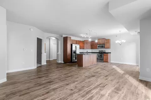 1155 Ford Rd #410, Saint Louis Park, MN 55426