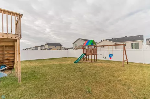7277 27th St S, Fargo, ND 58104 photo 35