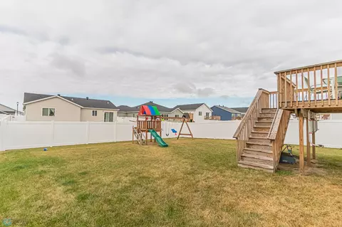 7277 27th St S, Fargo, ND 58104 photo 37