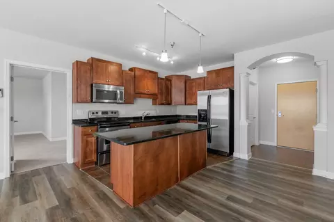 1155 Ford Rd #312, Saint Louis Park, MN 55426