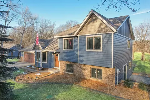 12120 25th St, Clear Lake, MN 55319
