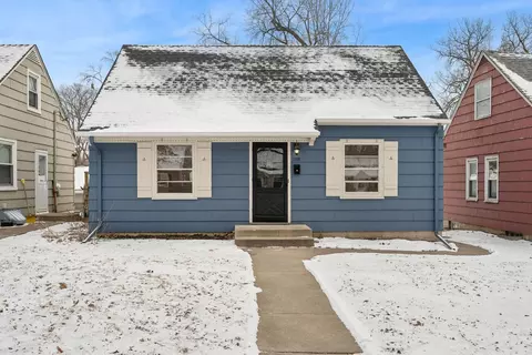 2721 Edgewood Ave S, Saint Louis Park, MN 55426