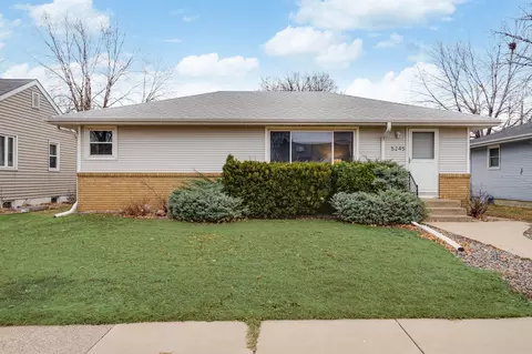 5245 4th St NE, Columbia Heights, MN 55421