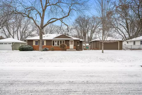 8209 Knox Ave S, Bloomington, MN 55431