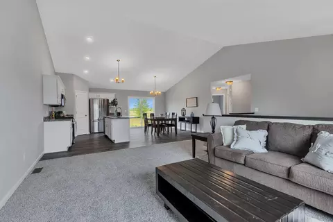 4702 7th St NE, Saint Cloud, MN 56304 photo 5