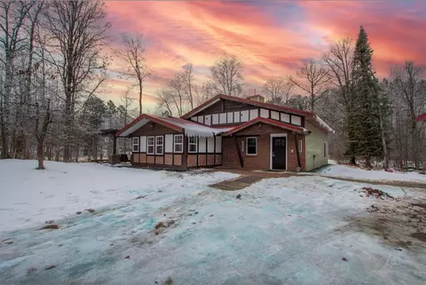 3851 Crest Ct NE, Bemidji, MN 56601