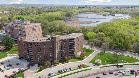 6615 Lake Shore Dr S #505, Richfield, MN 55423