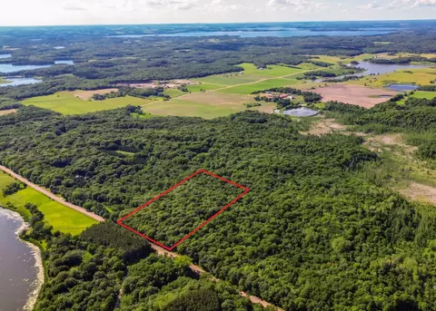 284 Nn 380th St E, Dent, MN 56528