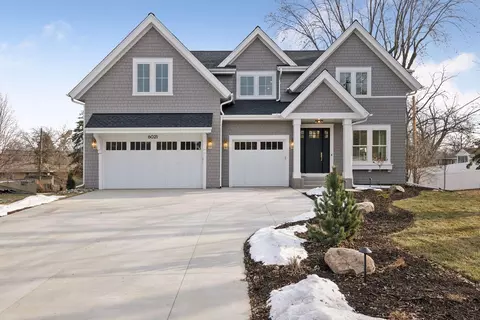 6021 Concord Ave, Edina, MN 55424