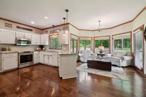 4210 Minnesota Ln N, Minneapolis, MN 55446