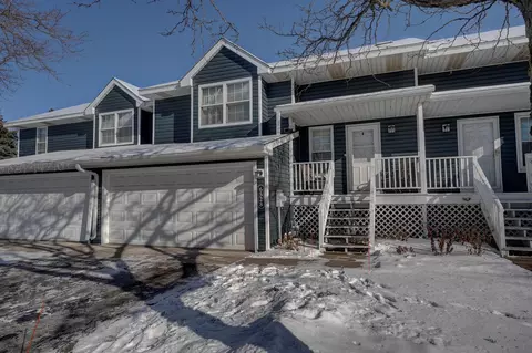 6528 Upper 23rd St N, Oakdale, MN 55128